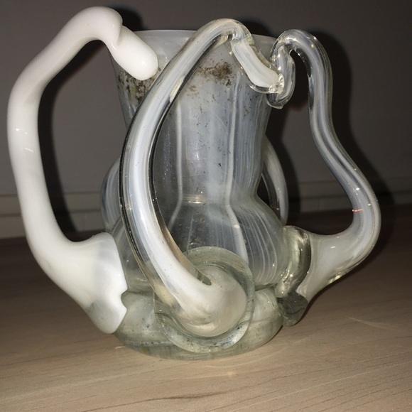 5” tall Handblown vintage one-of-a-kind white milky clear metal fleck heavy vase - Picture 7 of 17